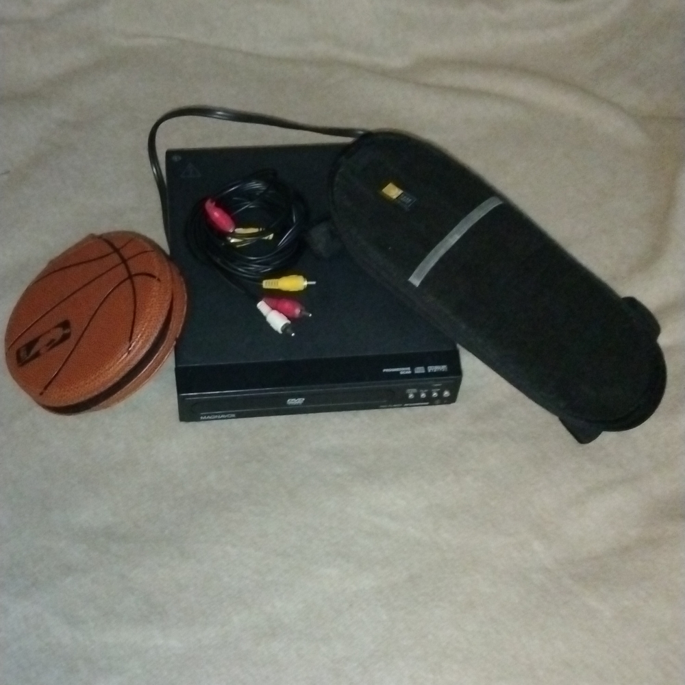 Magnavox DVD Player Bundle